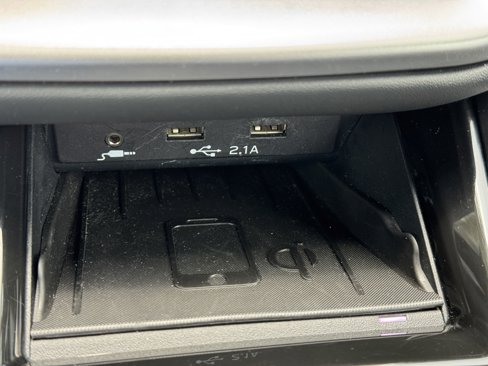 Used 2021 Subaru Outback Limited image 25