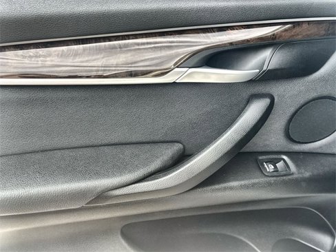 Used 2016 BMW X5 xDrive35i image 15