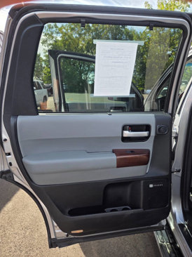 Used 2012 Toyota Sequoia Platinum image 9