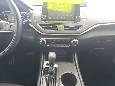 Used 2020 Nissan Altima 2.5 S image 19