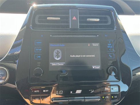 Used 2017 Toyota Prius Two image 19