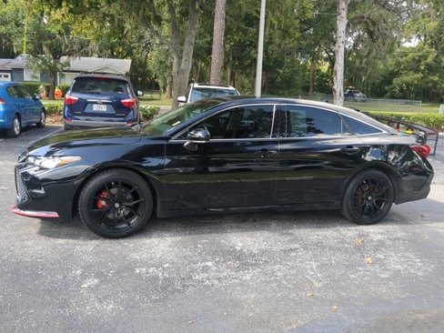 Used 2019 Toyota Avalon XLE image 8