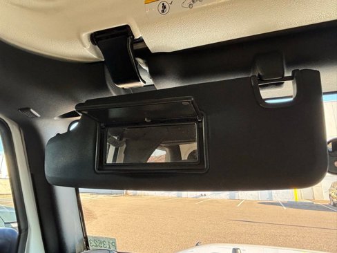 Used 2015 Jeep Wrangler Sport image 28