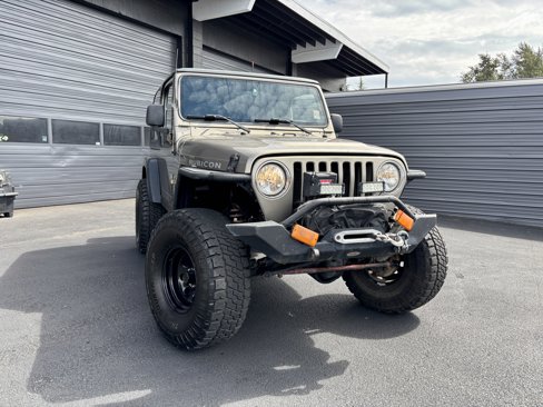 Used 2004 Jeep Wrangler Rubicon image 3