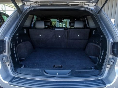 Used 2019 Jeep Grand Cherokee Altitude image 32
