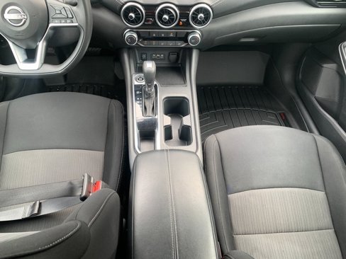 Used 2024 Nissan Sentra SV image 15