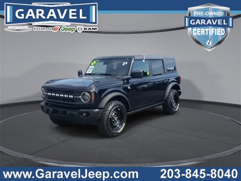 Used 2022 Ford Bronco Black Diamond image 4