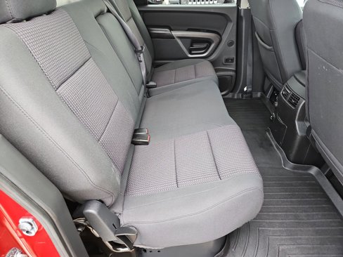 Used 2015 Nissan Titan SV w/ SV Value Truck Package image 20