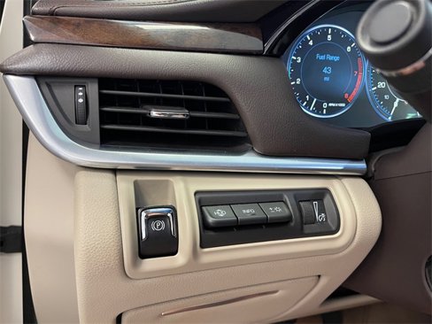 Used 2015 Cadillac XTS Premium image 27