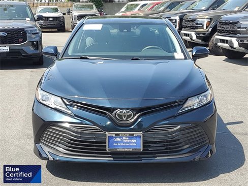 Used 2020 Toyota Camry LE image 24