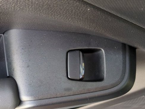 Certified 2025 Subaru Impreza 2.0i image 29