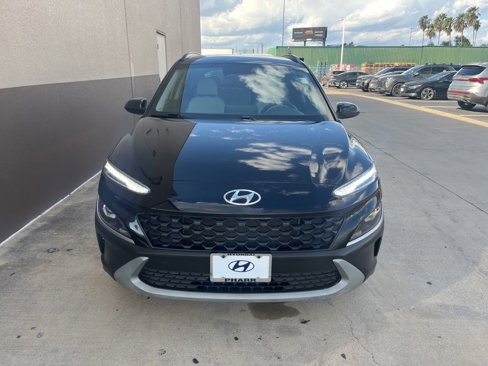 Used 2023 Hyundai Kona SEL image 6