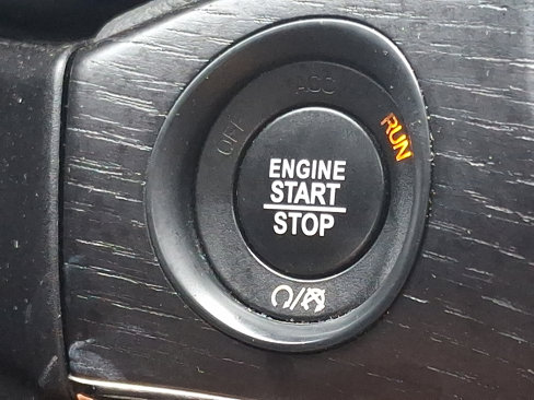 Used 2018 Jeep Grand Cherokee High Altitude image 23