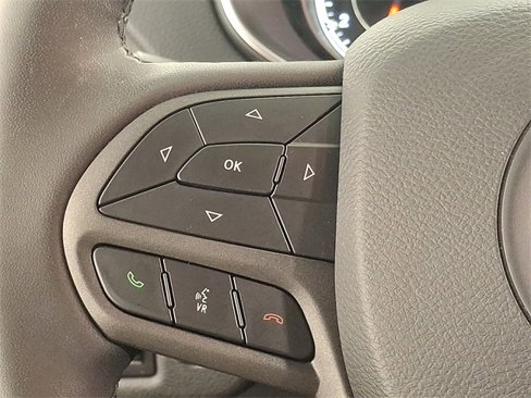 Used 2022 Jeep Cherokee Trailhawk w/ Comfort/Convenience Group image 21
