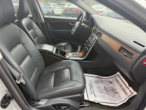 Used 2010 Volvo S80 3.2 image 12