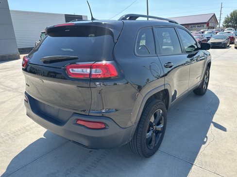 Used 2016 Jeep Cherokee High Altitude image 8