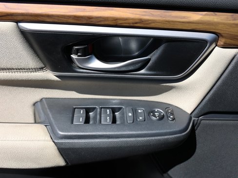Used 2019 Honda CR-V EX image 32