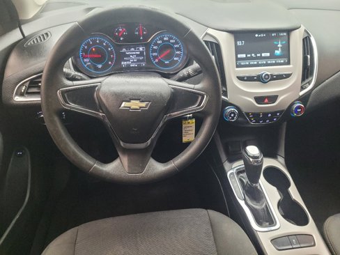 Used 2017 Chevrolet Cruze LS image 22