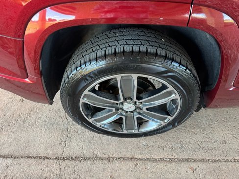 Used 2017 GMC Acadia Denali w/ Technology Package image 33
