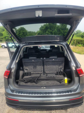 Used 2023 Volkswagen Tiguan SE image 12