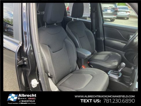 Used 2023 Jeep Renegade Altitude w/ Convenience Group I image 10