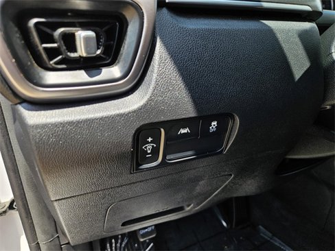 Used 2022 Kia Sorento LX image 18
