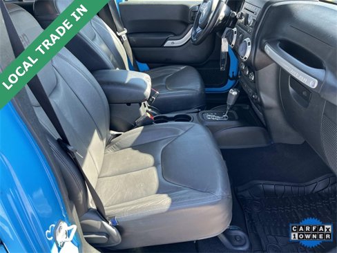 Used 2017 Jeep Wrangler Unlimited Sahara w/ Max Tow Package image 20