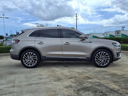 Used 2019 Lincoln Nautilus Reserve image 27