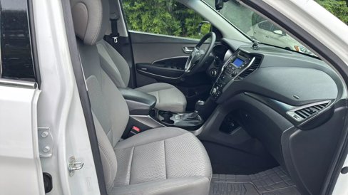 Used 2014 Hyundai Santa Fe Sport image 12