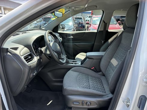 Used 2023 Chevrolet Equinox LT image 13