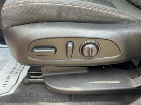 Used 2019 Chevrolet Equinox LT image 14