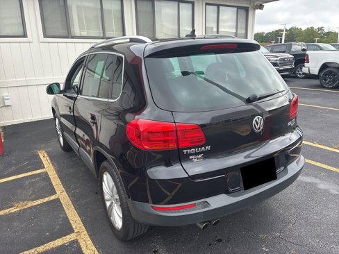 Used 2013 Volkswagen Tiguan SEL image 3