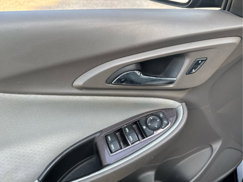 Used 2016 Chevrolet Malibu LS image 18