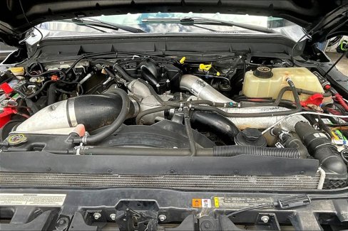 Used 2016 Ford F250 Platinum w/ FX4 Off-Road Package image 8