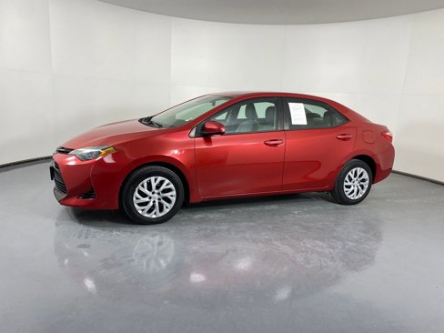 Used 2017 Toyota Corolla L image 3