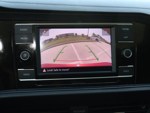 Used 2023 Volkswagen Jetta SE image 28