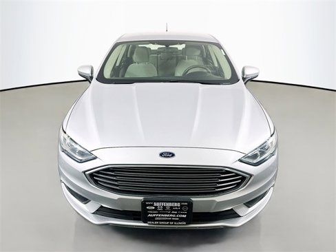 Used 2018 Ford Fusion S image 2