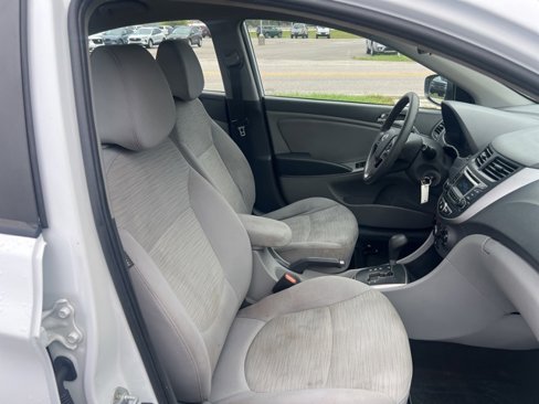 Used 2017 Hyundai Accent Value Edition image 32