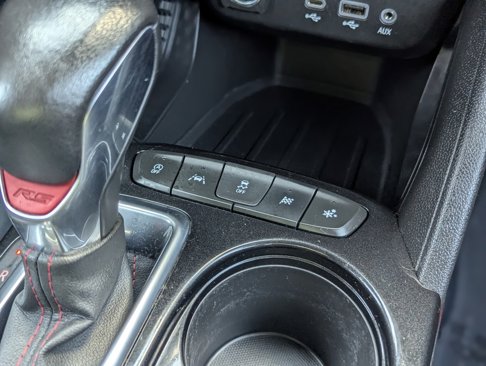 Used 2022 Chevrolet TrailBlazer RS w/ Convenience Package image 36