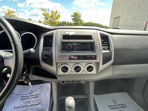 Used 2010 Toyota Tacoma 4x4 Double Cab image 19