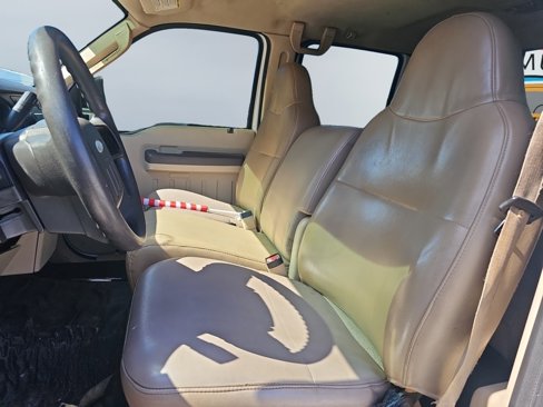 Used 2008 Ford F450 XL image 9