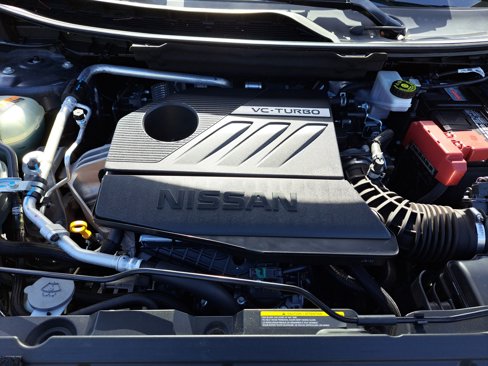 Used 2023 Nissan Rogue S image 16