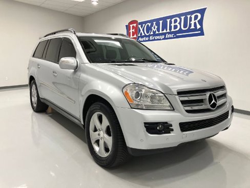Used 2009 Mercedes-Benz GL 450 4MATIC image 17
