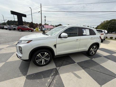 Used 2023 Mitsubishi Outlander Sport SE image 5