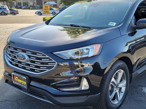 Used 2021 Ford Edge SEL w/ Convenience Package image 25