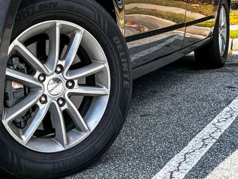 Used 2019 Dodge Grand Caravan SXT image 5