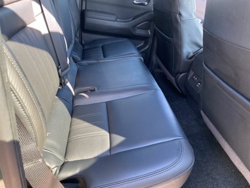 Used 2022 Nissan Frontier PRO-4X w/ Pro-4X Premium Package image 34