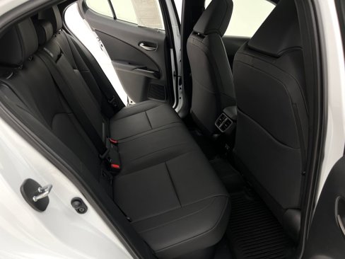 Used 2023 Lexus UX 250h F Sport image 15
