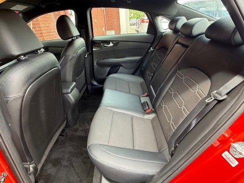 Used 2020 Kia Forte GT-Line image 15