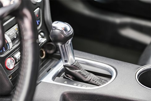Used 2022 Ford Mustang Premium image 18